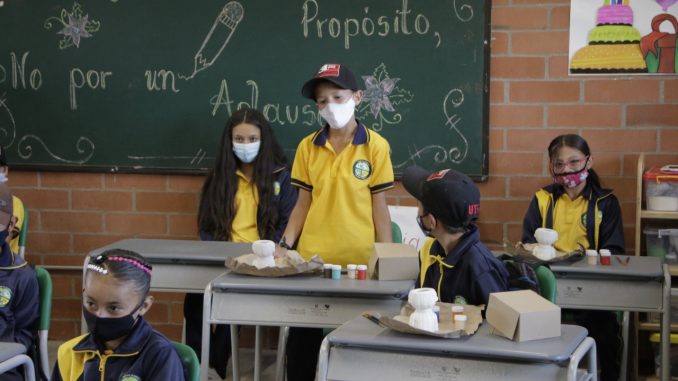 22 ESTUDIANTES DE LA ESCUELA VALLEJUELITO PEÑAS DE LA UNIÓN, CUENTAN CON NUEVA SEDE EDUCATIVA RURAL: