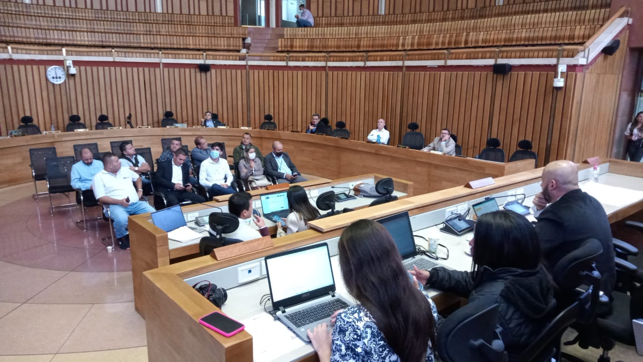 Asamblea de Antioquia debatió sobre soluciones de movilidad a la región de embalses: